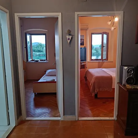 Nonna Kate * Komin (Dubrovnik-Neretva)