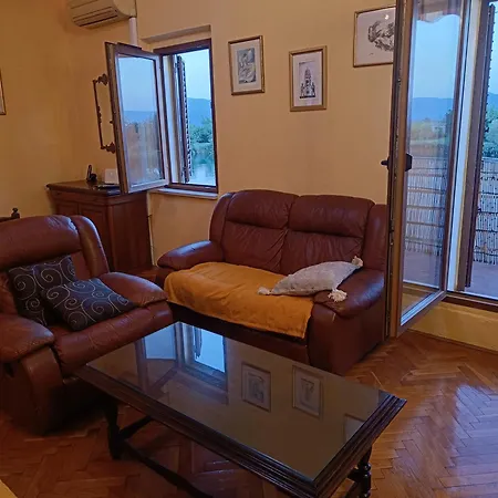 Nonna Kate Apartman *