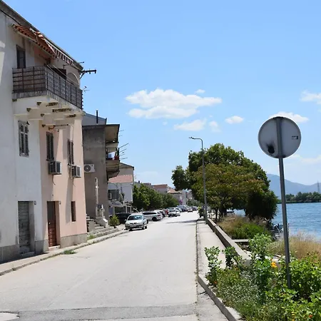 Nonna Kate * Komin (Dubrovnik-Neretva)