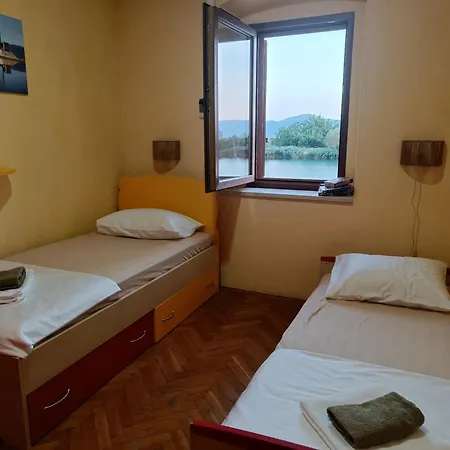 Nonna Kate Apartman *